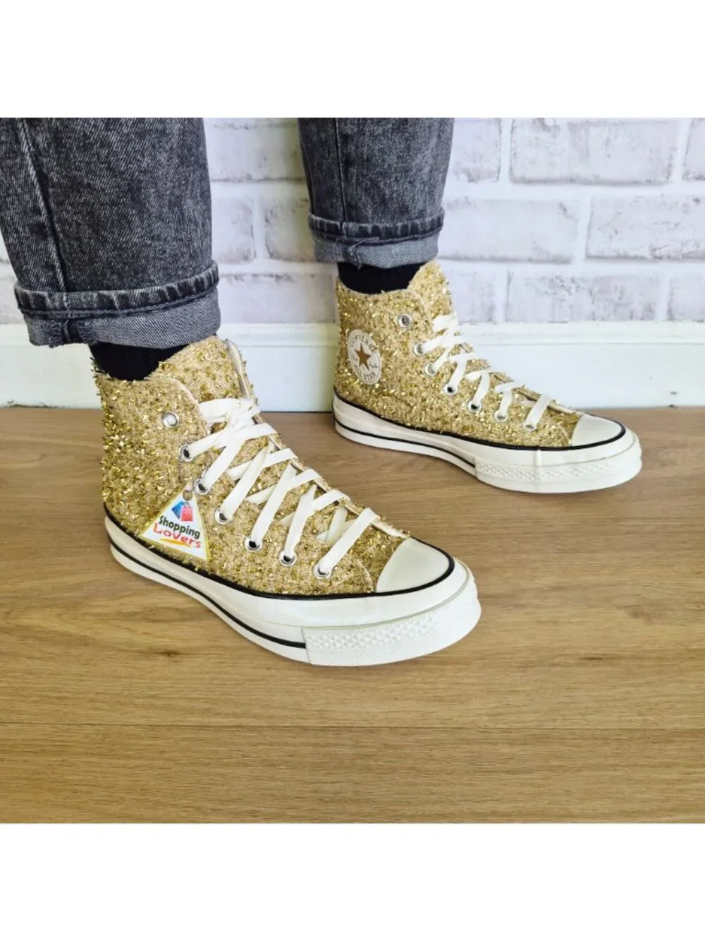 ⭐Converse Chuck 70 Hi Metallic Sz 7.5 Women's shoes Sneakers Gold White A16401C